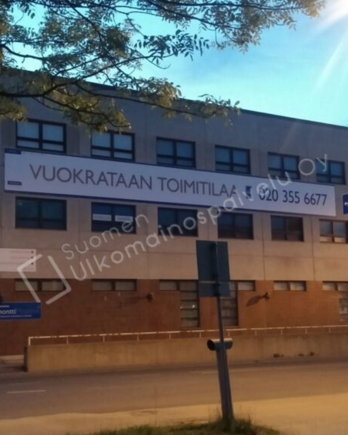 ulkomainosbanderolli (8) ulkomainosbanderolli (8)